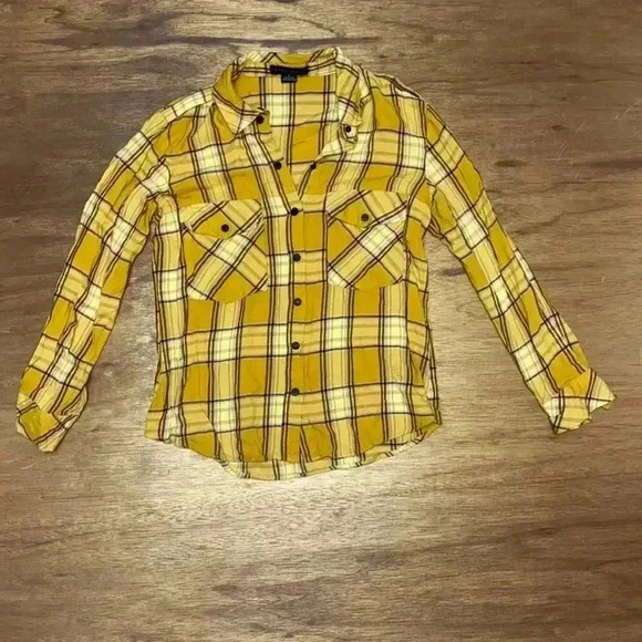 Sanctuary Mustard Yellow plum flannel top/shirt wmn small no flaws Snaps Rayon - Picture 1 of 6
